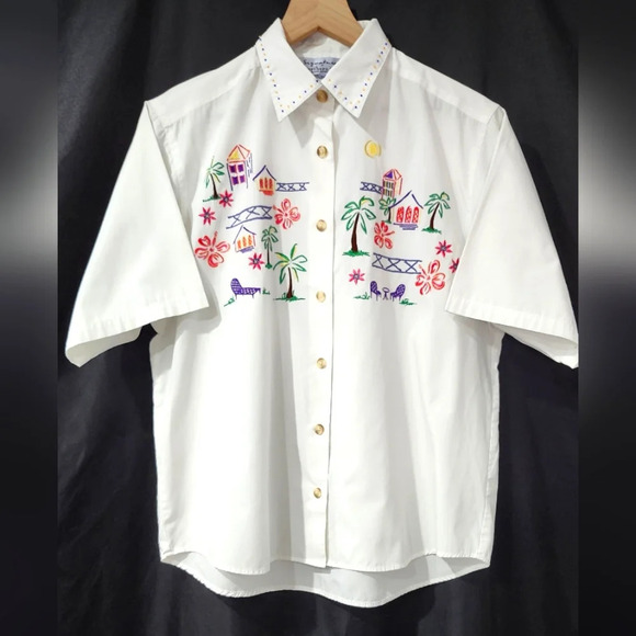 Signatures by Northern Isles Womens Embroidered Top Size 12 Tropical Coastal - Picture 1 of 5